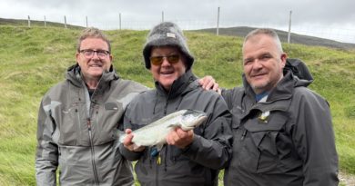 Fimm fallegir laxar, fjórir veiðidagar Fimm fallegir laxar, fjórir veiðidagar